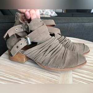 Jeffrey Campbell|Leather suede tan booties with stacked heel,Western buckle•••
